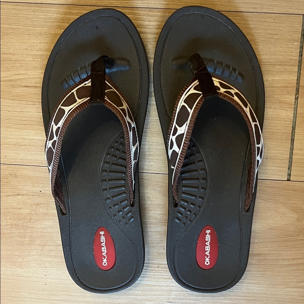Okabashi Black and Brown Flip Flops